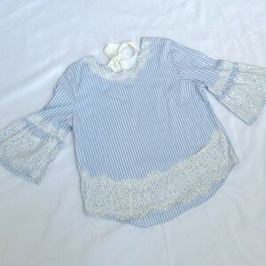 ✔️Grand and Greene Flare Sleeve Blue Striped Lace Top XL